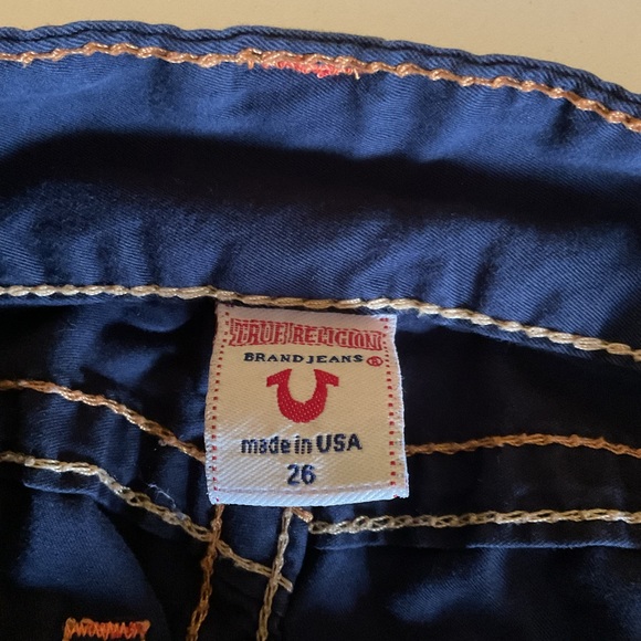True Religion capris - Picture 3 of 3